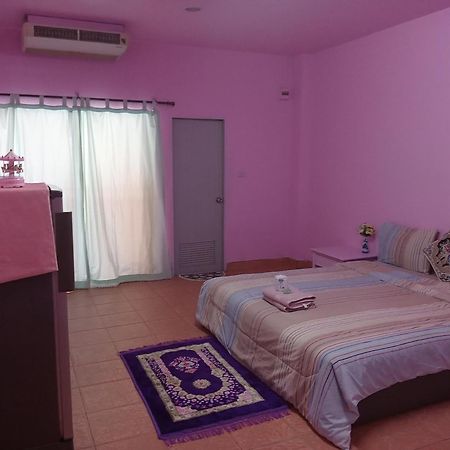 Pattaya Inn By Thai Smile Екстер'єр фото