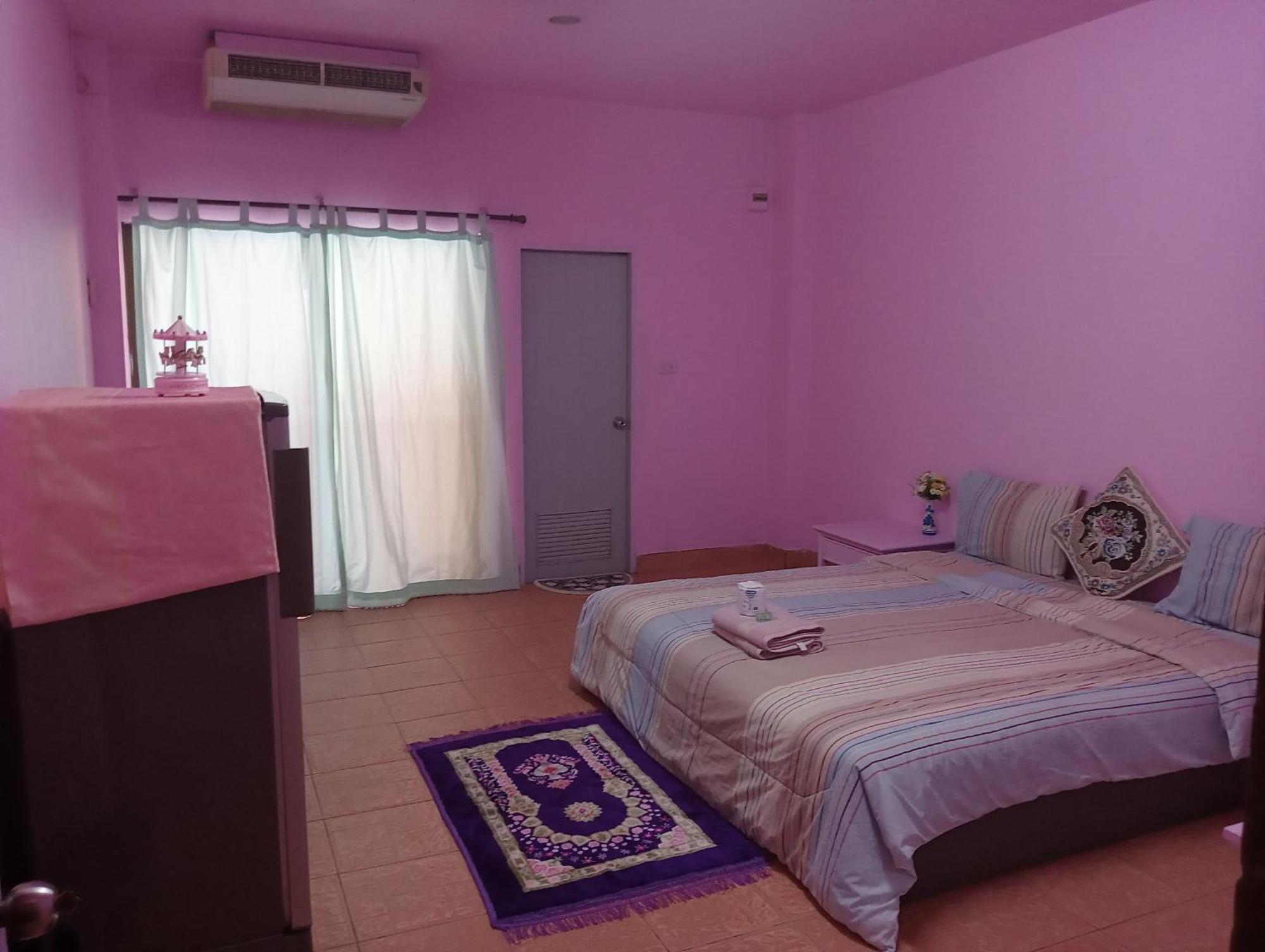 Pattaya Inn By Thai Smile Екстер'єр фото